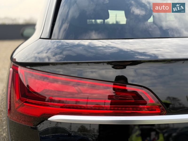 Внедорожник / Кроссовер Audi Q5 2023 в Стрые