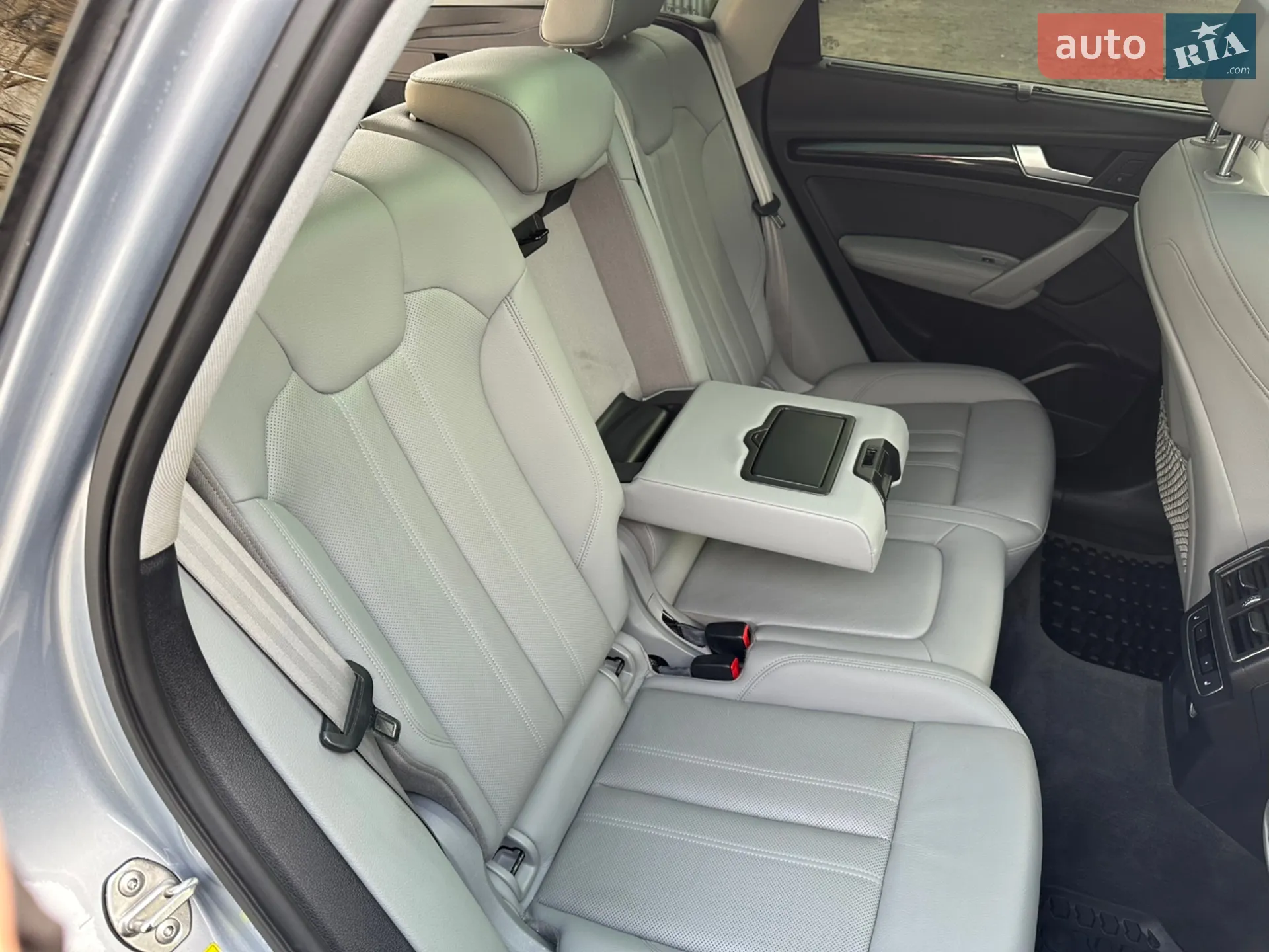 2017 Audi Q5 - мініатюра 15
