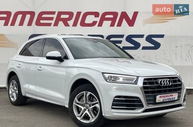 Позашляховик / Кросовер Audi Q5 2019 в Києві