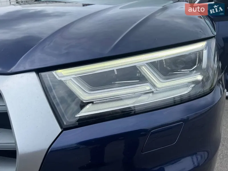 Audi Q5 2018 VIN WA1BNAFY5J2196689 фото оголошення 2 з 63