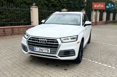 Внедорожник / Кроссовер Audi Q5 2020 в Василькове
