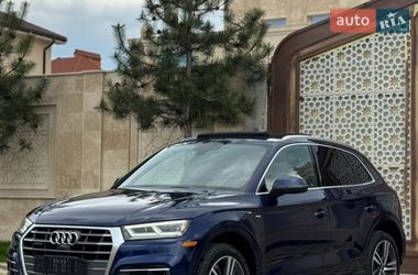Позашляховик / Кросовер Audi Q5 2017 в Одесі