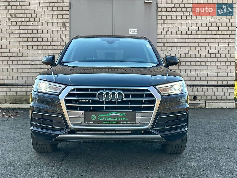 Позашляховик / Кросовер Audi Q5 2020 в Києві