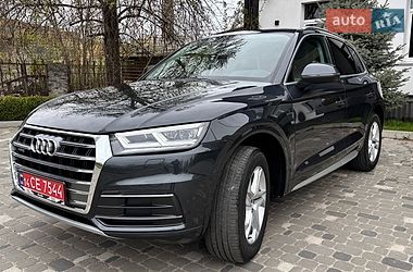 Позашляховик / Кросовер Audi Q5 2018 в Вишгороді