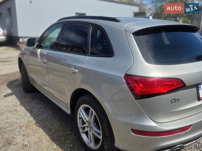 Внедорожник / Кроссовер Audi Q5 2013 в Харькове