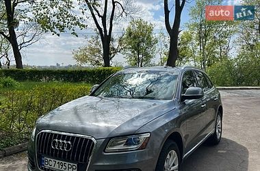 Позашляховик / Кросовер Audi Q5 2015 в Львові