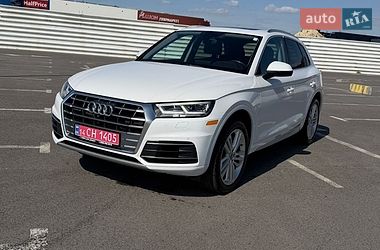 Позашляховик / Кросовер Audi Q5 2019 в Львові