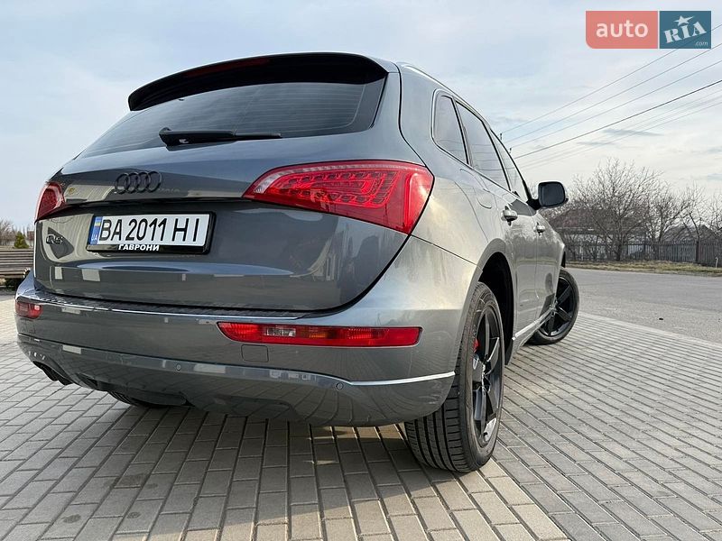 Позашляховик / Кросовер Audi Q5 2011 в Новоархангельську