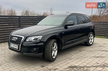 Внедорожник / Кроссовер Audi Q5 2010 в Львове