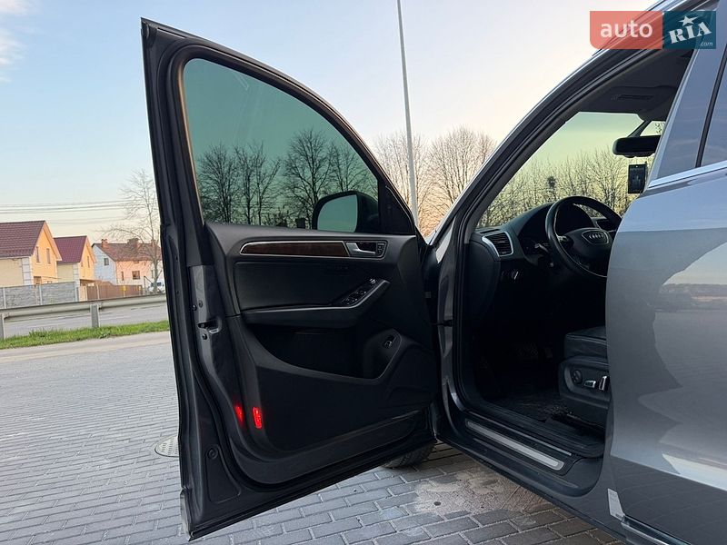 Внедорожник / Кроссовер Audi Q5 2015 в Виннице