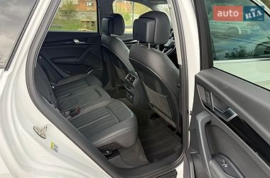 Внедорожник / Кроссовер Audi Q5 2019 в Киеве