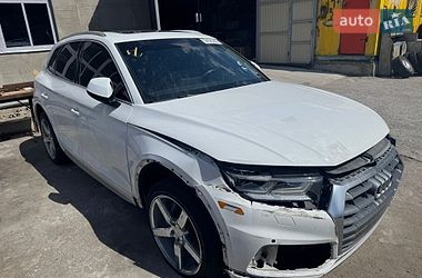 Внедорожник / Кроссовер Audi Q5 2018 в Ровно