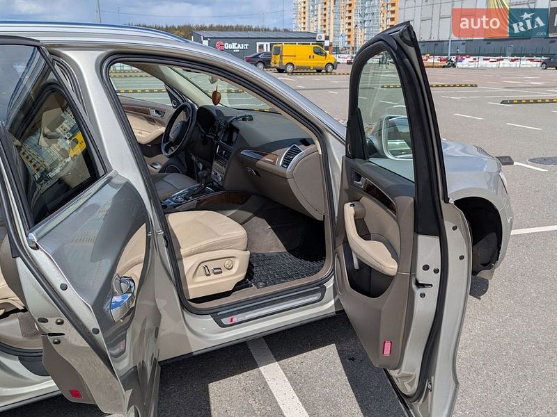 Внедорожник / Кроссовер Audi Q5 2014 в Киеве