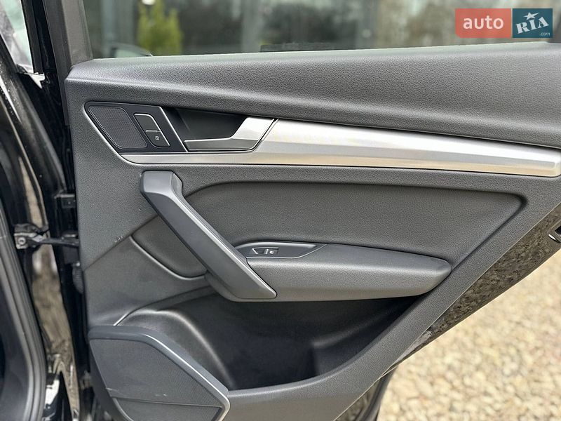 Внедорожник / Кроссовер Audi Q5 2020 в Львове