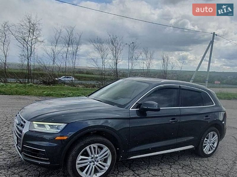 Внедорожник / Кроссовер Audi Q5 2018 в Днепре
