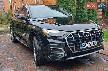 Позашляховик / Кросовер Audi Q5 2021 в Києві