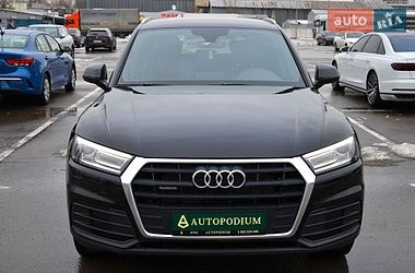 Позашляховик / Кросовер Audi Q5 2017 в Києві
