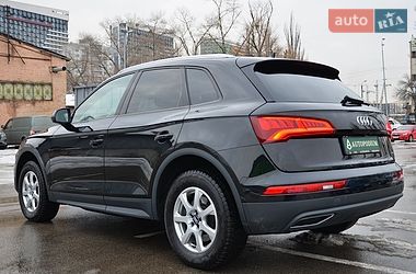 Позашляховик / Кросовер Audi Q5 2017 в Києві