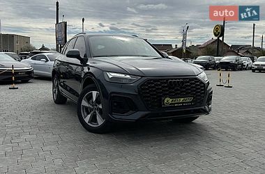 Позашляховик / Кросовер Audi Q5 2024 в Івано-Франківську