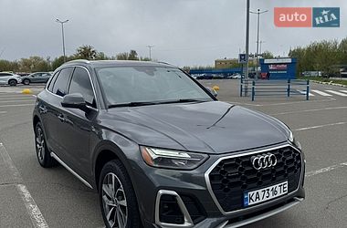 Позашляховик / Кросовер Audi Q5 2022 в Києві