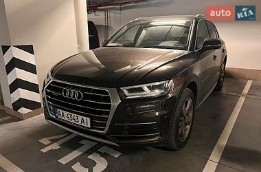 Внедорожник / Кроссовер Audi Q5 2017 в Хмельницком