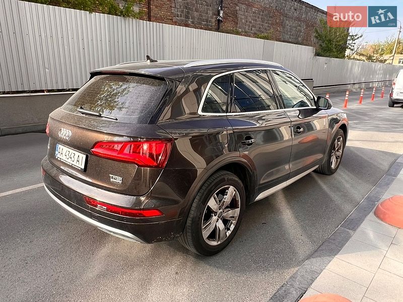 Позашляховик / Кросовер Audi Q5 2017 в Хмельницькому