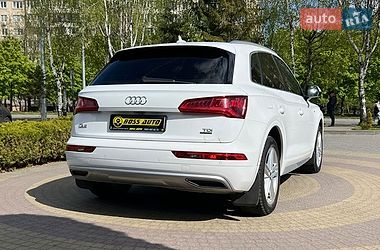 Внедорожник / Кроссовер Audi Q5 2018 в Львове