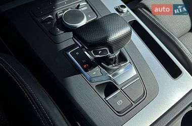 Внедорожник / Кроссовер Audi Q5 2018 в Львове