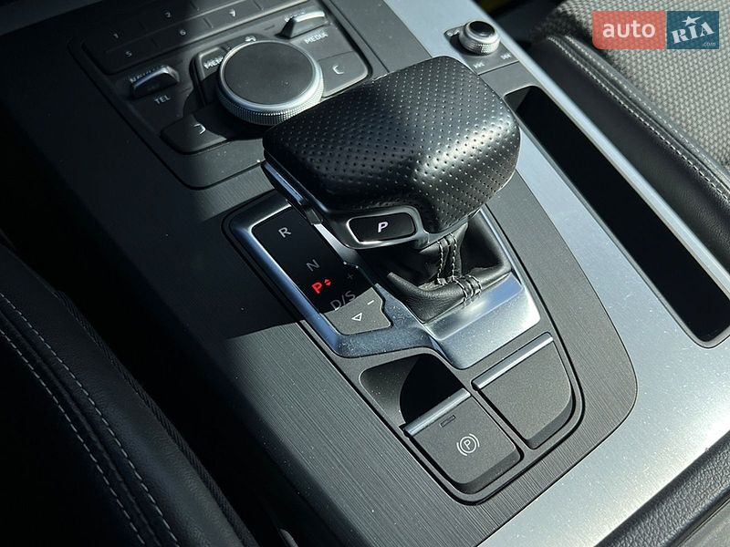 Внедорожник / Кроссовер Audi Q5 2018 в Львове