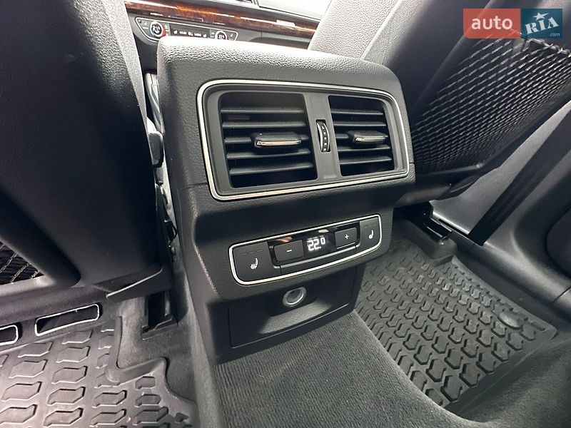 Позашляховик / Кросовер Audi Q5 2017 в Львові
