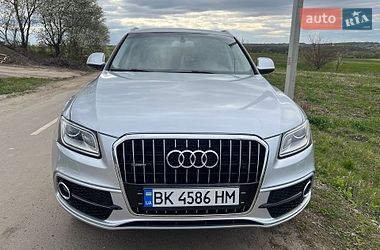 Позашляховик / Кросовер Audi Q5 2013 в Здолбуніві