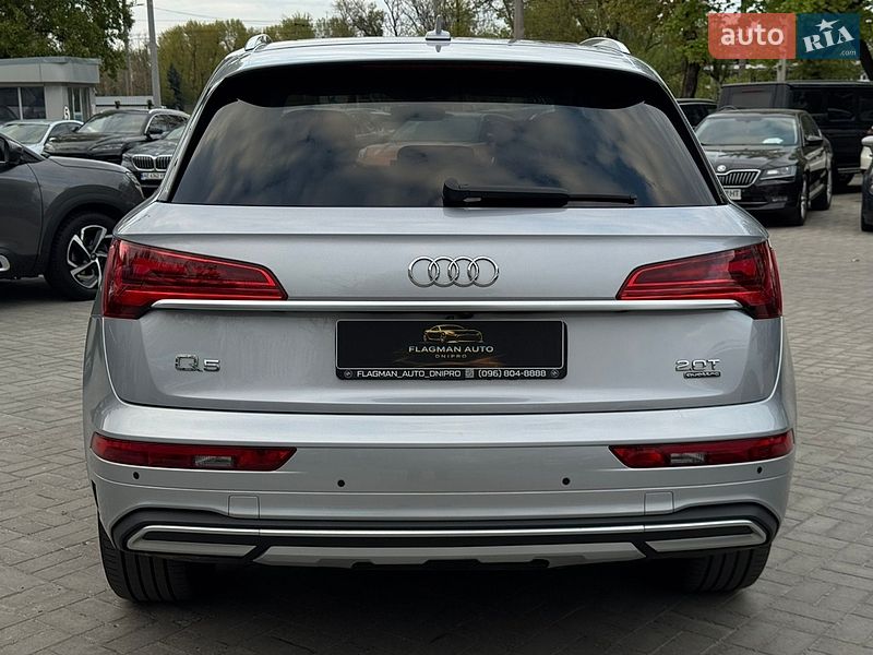Внедорожник / Кроссовер Audi Q5 2021 в Днепре
