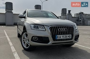 Позашляховик / Кросовер Audi Q5 2016 в Києві