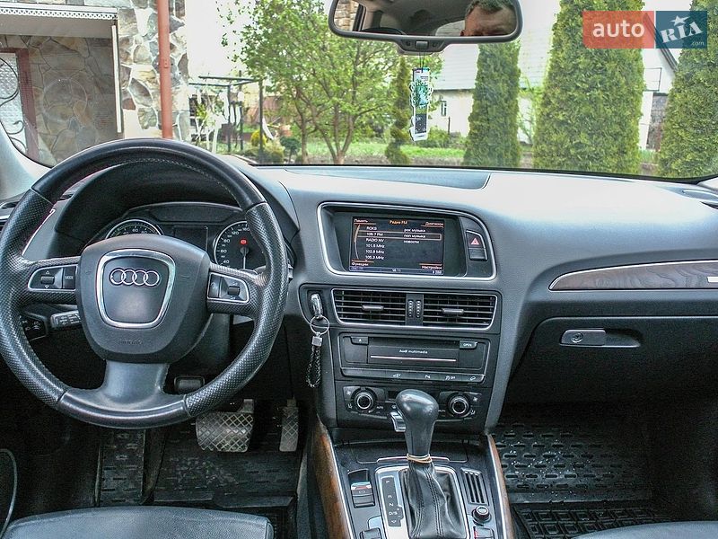 Внедорожник / Кроссовер Audi Q5 2012 в Каменец-Подольском