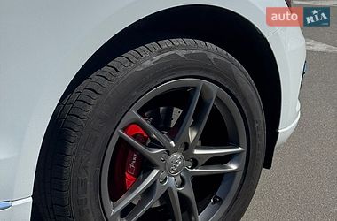 Внедорожник / Кроссовер Audi Q5 2014 в Киеве
