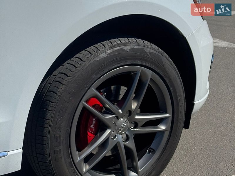 Внедорожник / Кроссовер Audi Q5 2014 в Киеве