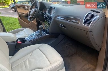 Внедорожник / Кроссовер Audi Q5 2014 в Луцке