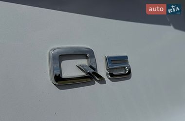Внедорожник / Кроссовер Audi Q5 2011 в Львове