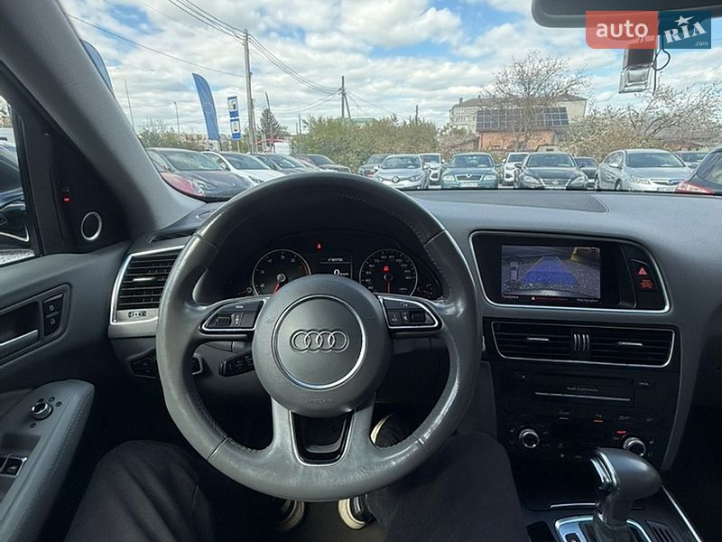 Позашляховик / Кросовер Audi Q5 2016 в Стрию