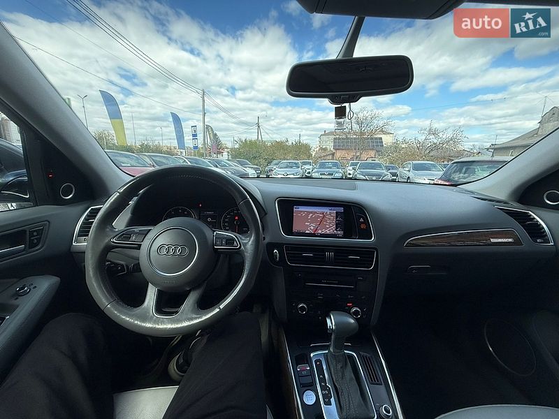 Позашляховик / Кросовер Audi Q5 2016 в Стрию