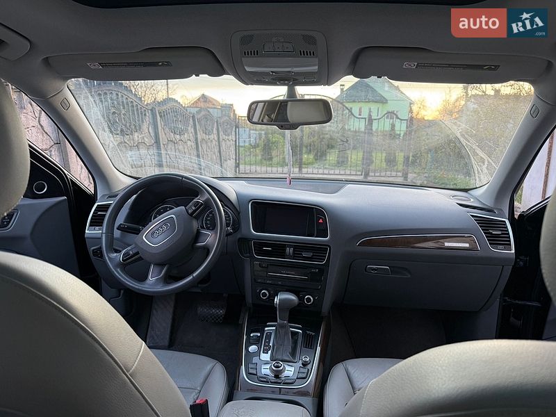 Внедорожник / Кроссовер Audi Q5 2015 в Львове