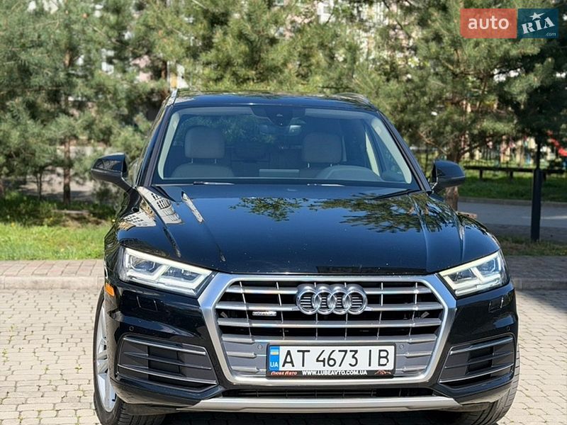 Позашляховик / Кросовер Audi Q5 2017 в Івано-Франківську