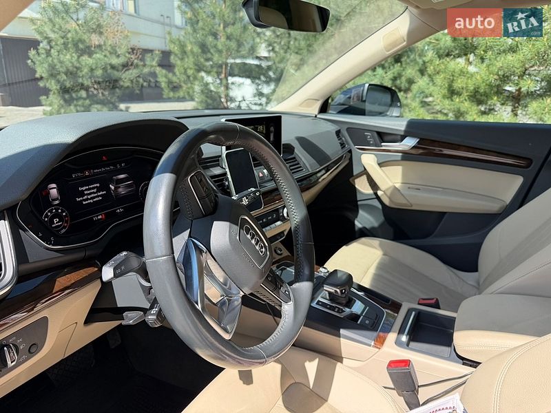 Позашляховик / Кросовер Audi Q5 2017 в Івано-Франківську