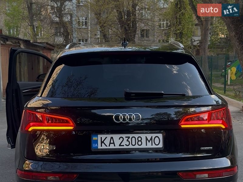Внедорожник / Кроссовер Audi Q5 2019 в Киеве