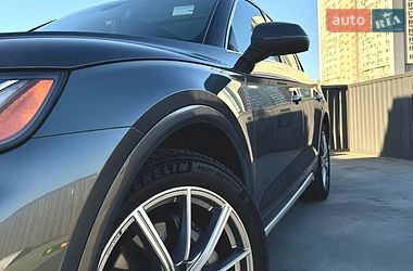 Внедорожник / Кроссовер Audi Q5 2022 в Киеве