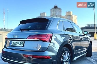 Внедорожник / Кроссовер Audi Q5 2022 в Киеве