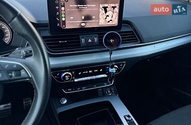 Внедорожник / Кроссовер Audi Q5 2022 в Киеве