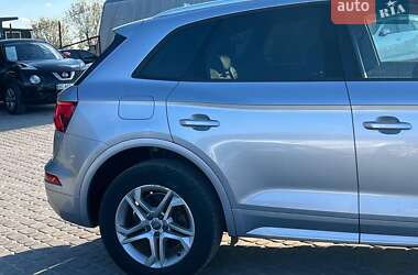 Внедорожник / Кроссовер Audi Q5 2017 в Львове