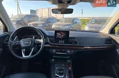 Внедорожник / Кроссовер Audi Q5 2017 в Львове