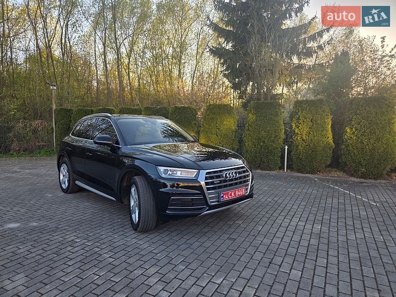 Внедорожник / Кроссовер Audi Q5 2019 в Львове